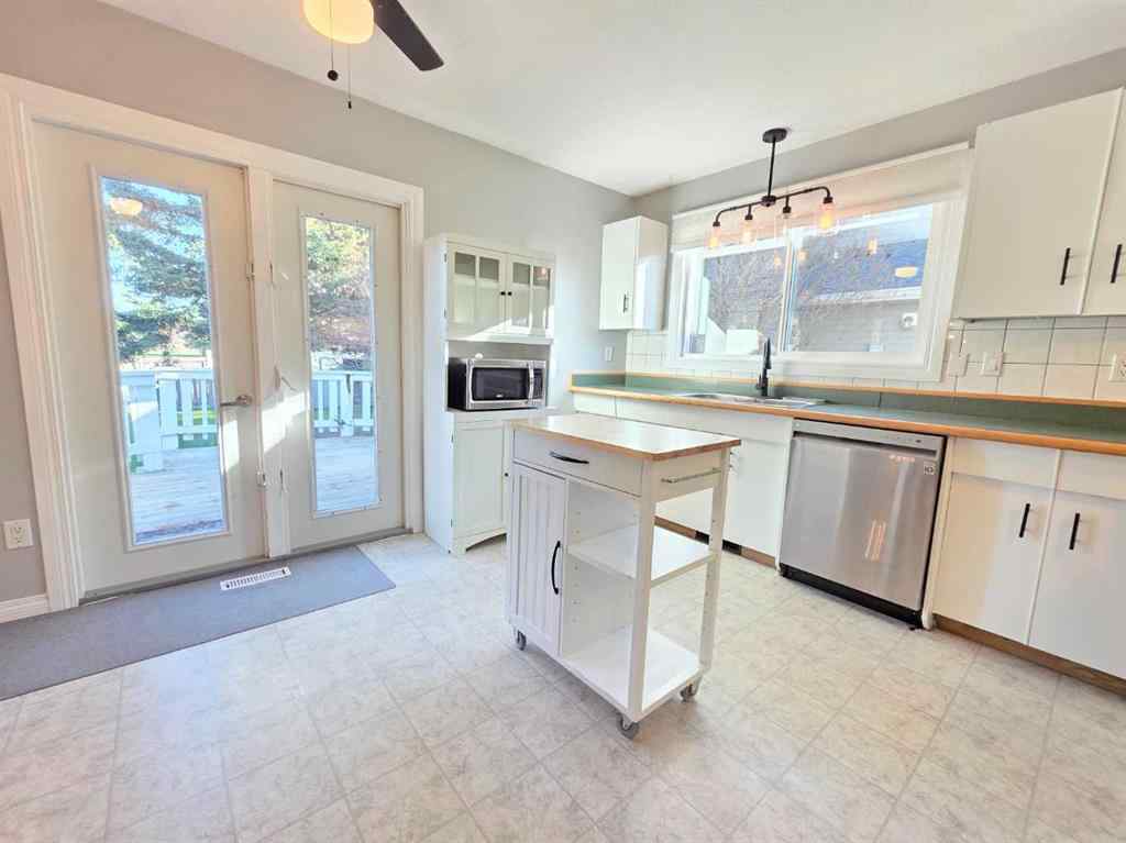 MLS® A2258666 - 405 8 Street NE in NONE Slave Lake, Residential