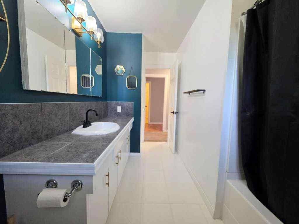 MLS® A2258666 - 405 8 Street NE in NONE Slave Lake, Residential