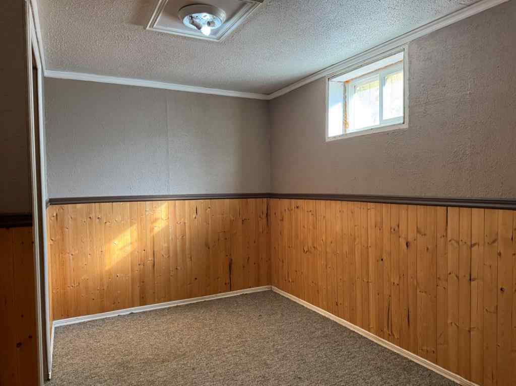 MLS® A2258668 - 10405 115 Street  in NONE Fairview, Residential