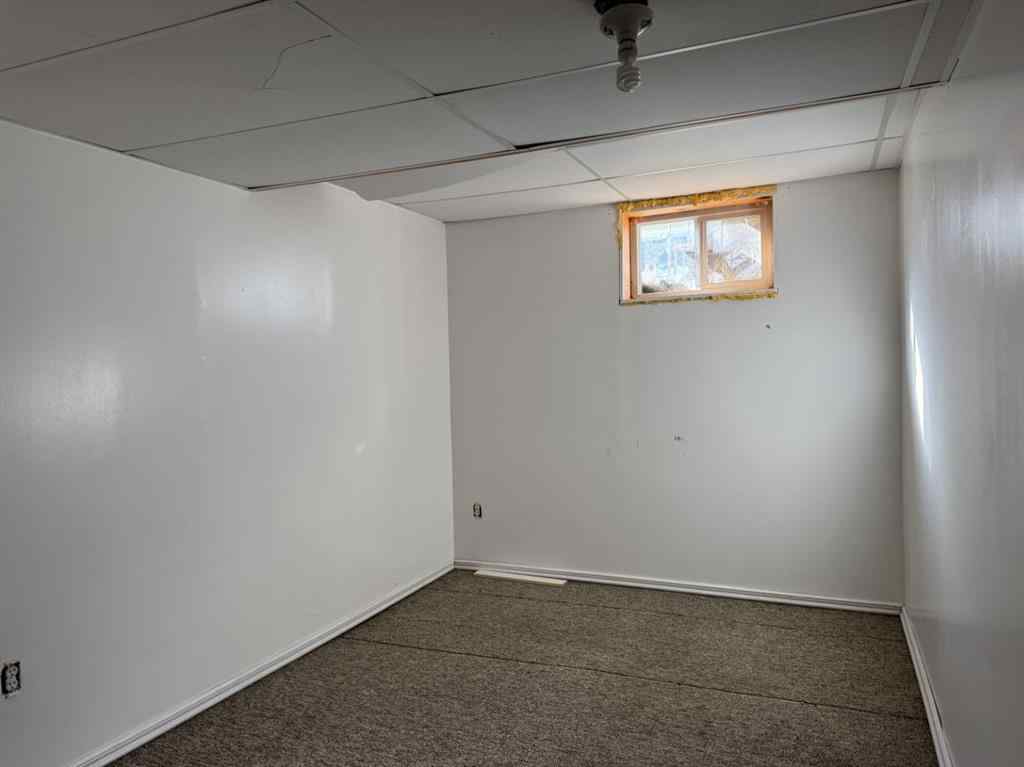 MLS® A2258668 - 10405 115 Street  in NONE Fairview, Residential