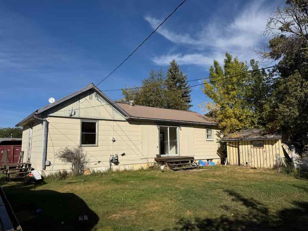 MLS® A2258668 - 10405 115 Street  in NONE Fairview, Residential