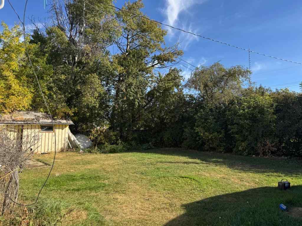 MLS® A2258668 - 10405 115 Street  in NONE Fairview, Residential