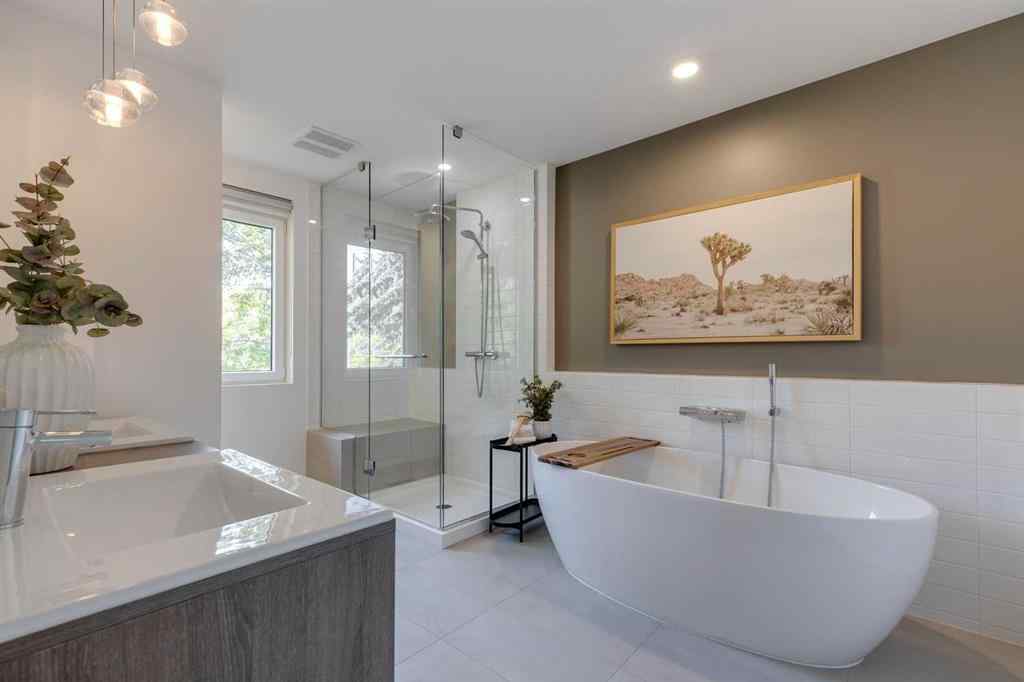 MLS® A2258675 - 924 36 Street NW in Parkdale Calgary, Residential
