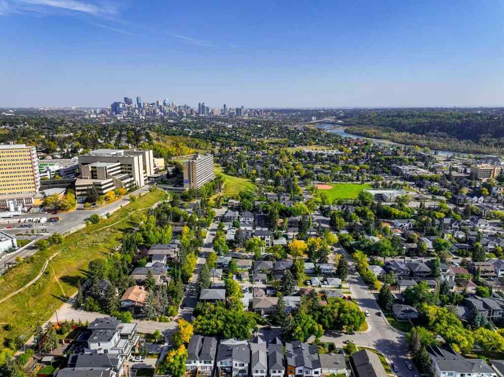 MLS® A2258675 - 924 36 Street NW in Parkdale Calgary, Residential