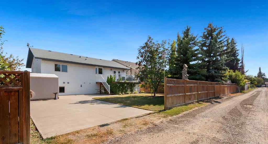 MLS® A2258680 - 15 Sierra Road  in NONE Olds, Residential