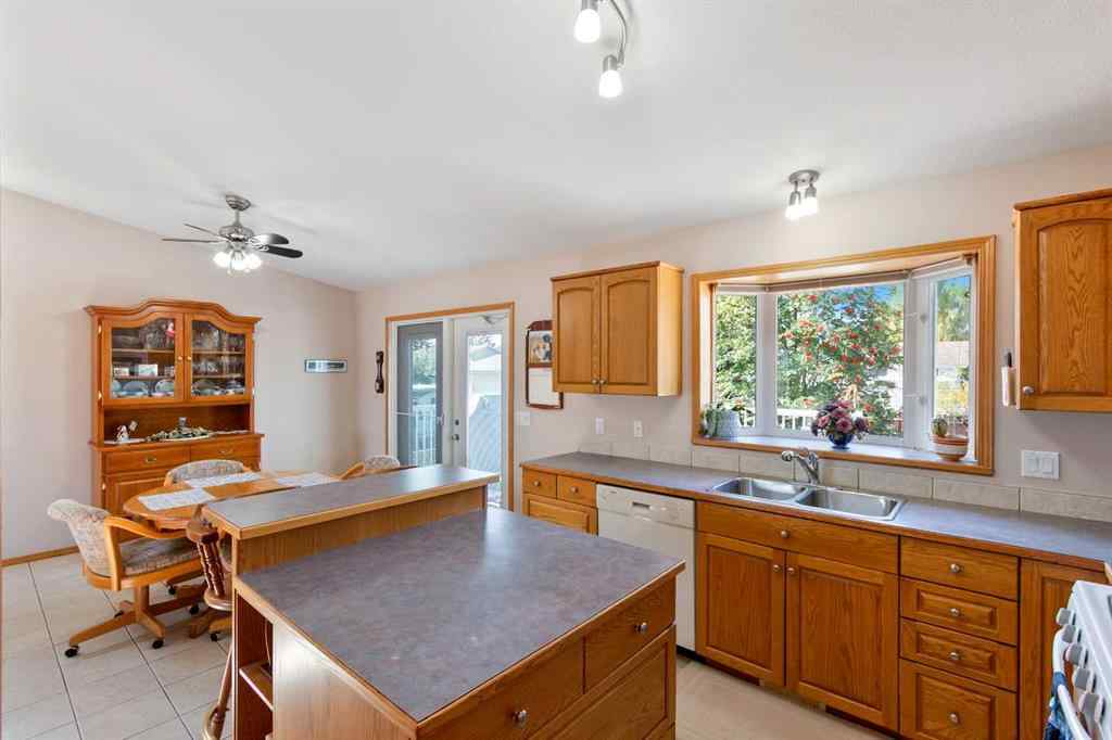 MLS® A2258680 - 15 Sierra Road  in NONE Olds, Residential