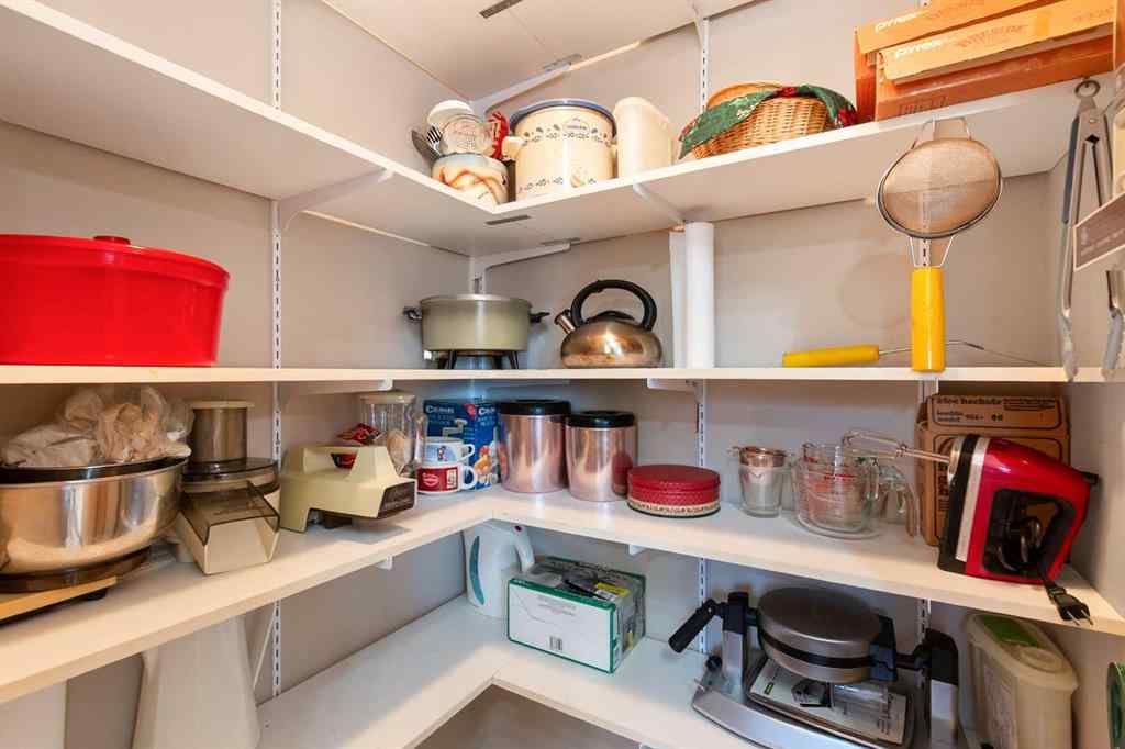 MLS® A2258680 - 15 Sierra Road  in NONE Olds, Residential