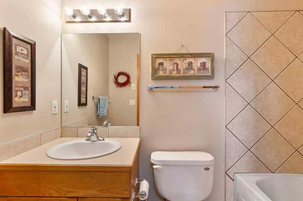 MLS® A2258680 - 15 Sierra Road  in NONE Olds, Residential