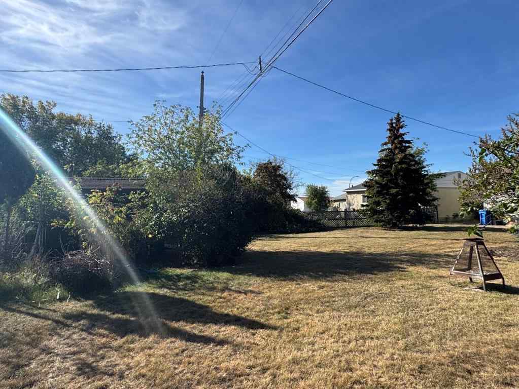 MLS® A2258684 - 10317 114 Street  in NONE Fairview, Residential
