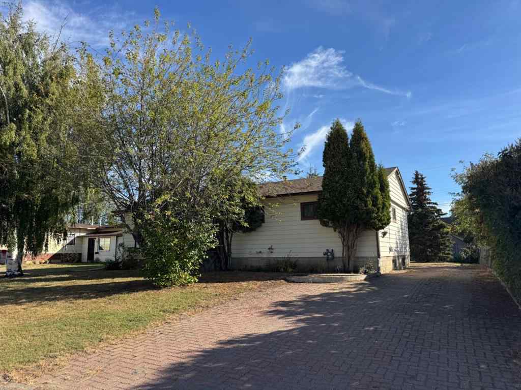 MLS® A2258684 - 10317 114 Street  in NONE Fairview, Residential