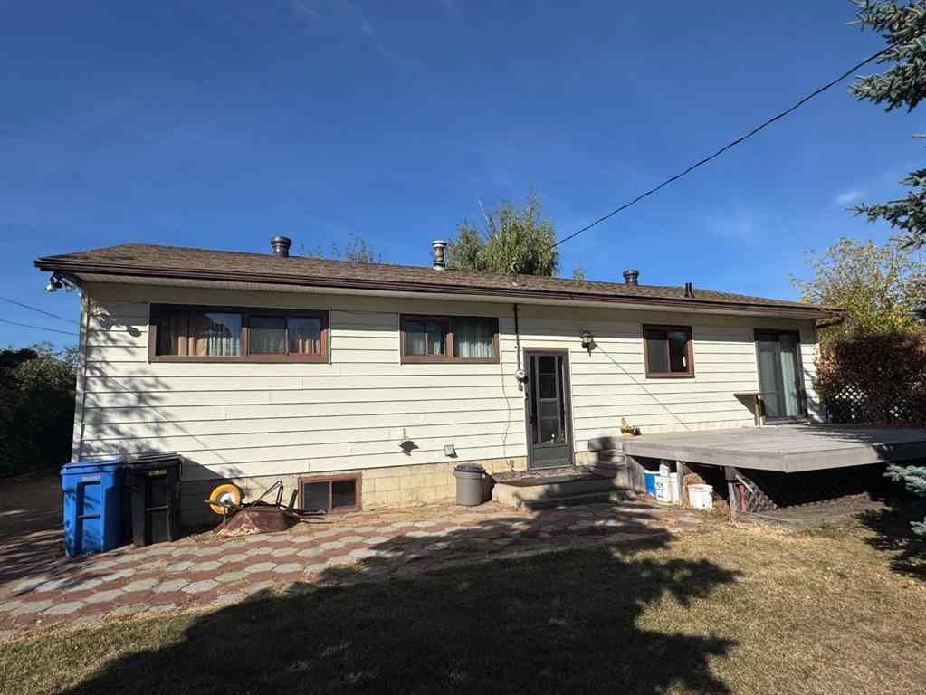 MLS® A2258684 - 10317 114 Street  in NONE Fairview, Residential