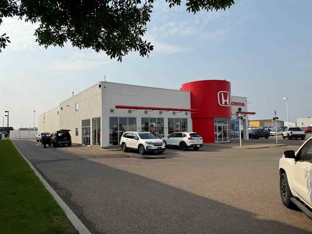 MLS® A2258685 - 3405 2 Avenue S in Wt Hill Business Park Lethbridge, Commercial