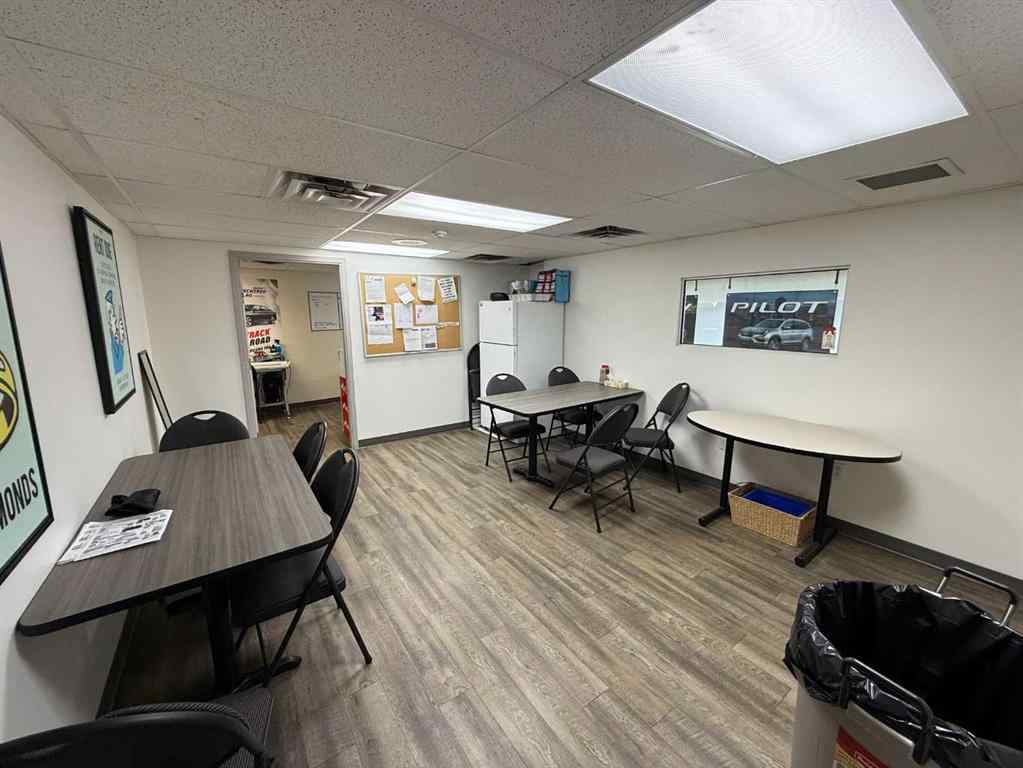 MLS® A2258685 - 3405 2 Avenue S in Wt Hill Business Park Lethbridge, Commercial