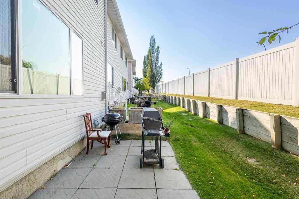 MLS® A2258687 - 83 Harvest Oak Circle NE in Harvest Hills Calgary, Residential