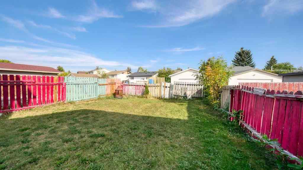 MLS® A2258691 - 268 Falton Drive NE in Falconridge Calgary, Residential