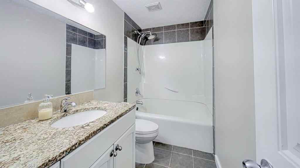 MLS® A2258691 - 268 Falton Drive NE in Falconridge Calgary, Residential