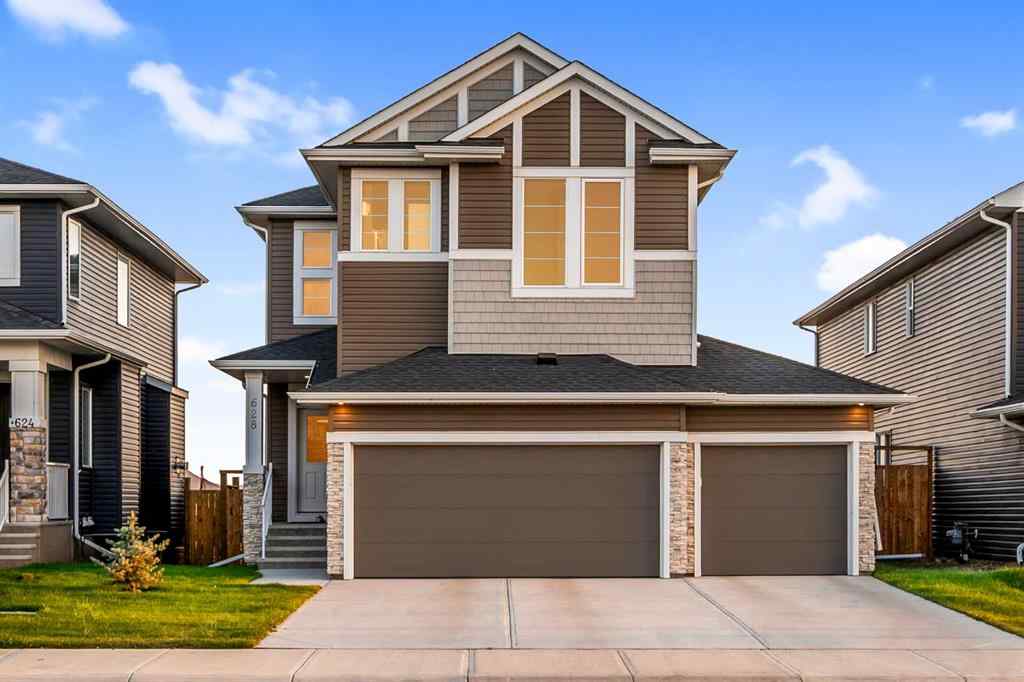 MLS® A2258700 - 628 West Lakeview Drive  in Dawson\'s Landing Chestermere, Residential