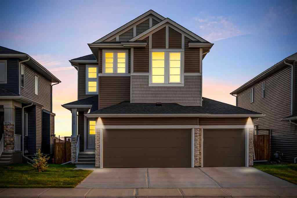 MLS® A2258700 - 628 West Lakeview Drive  in Dawson\'s Landing Chestermere, Residential