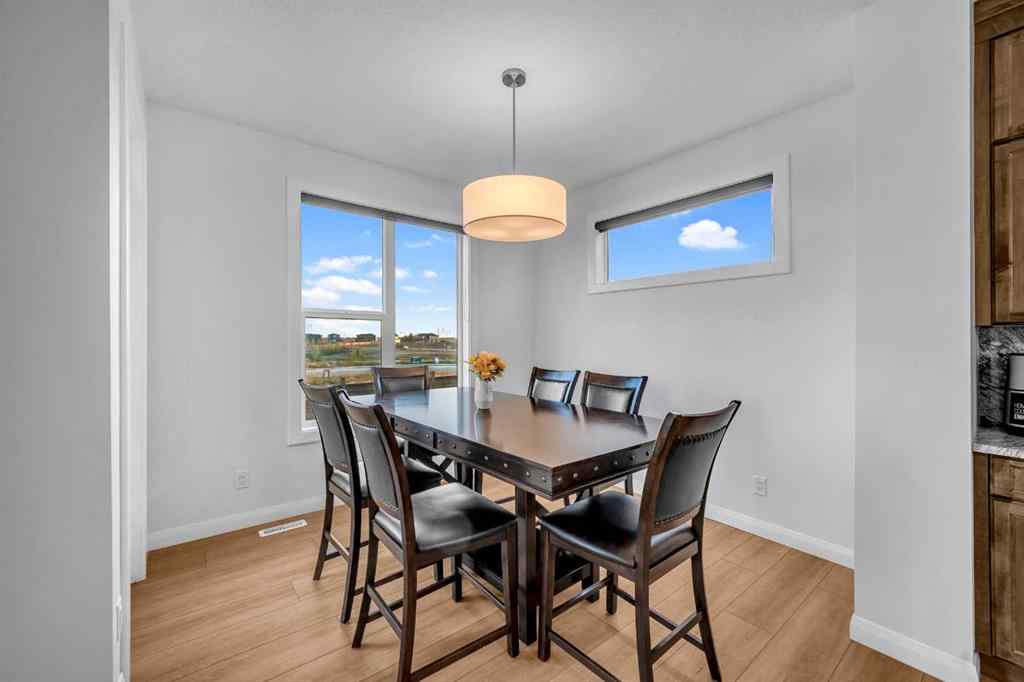 MLS® A2258700 - 628 West Lakeview Drive  in Dawson\'s Landing Chestermere, Residential