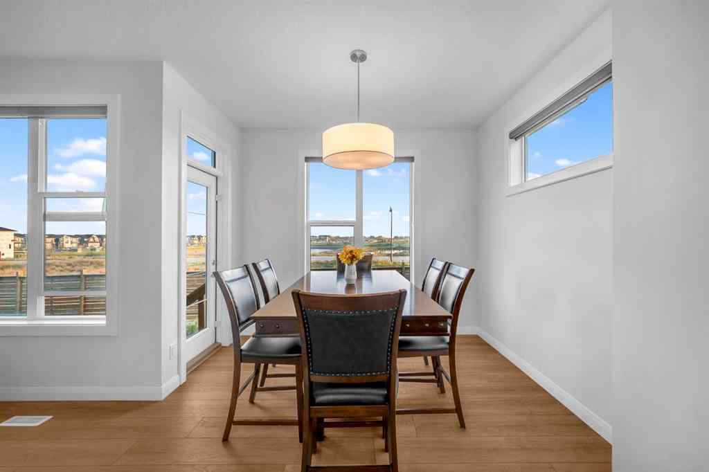 MLS® A2258700 - 628 West Lakeview Drive  in Dawson\'s Landing Chestermere, Residential