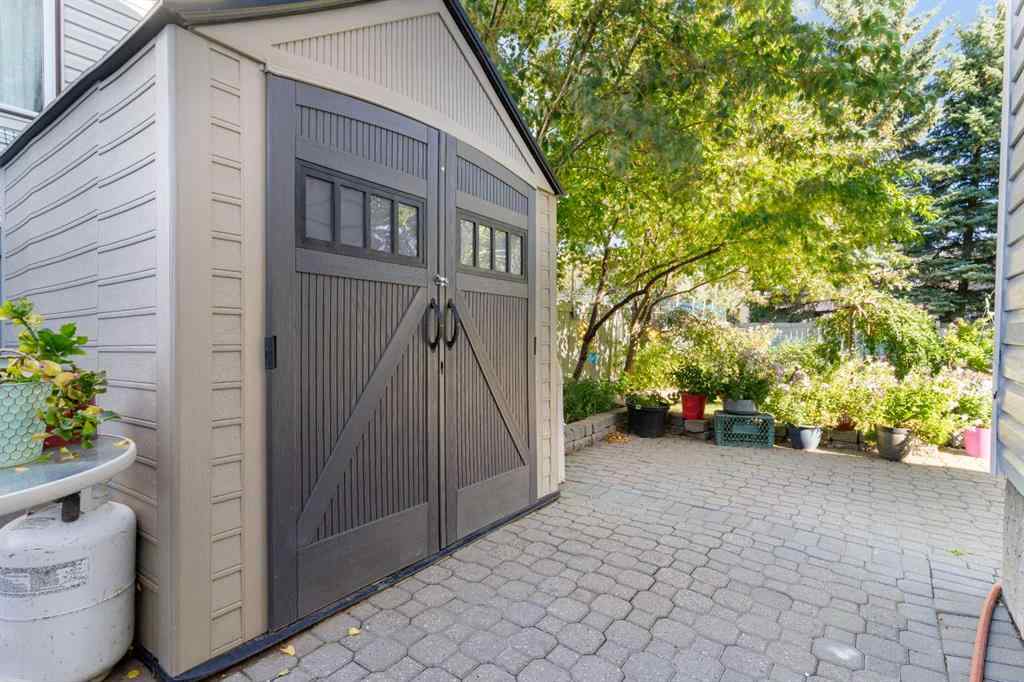 MLS® A2258702 - 8201 102A Street  in Mission Heights Grande Prairie, Residential