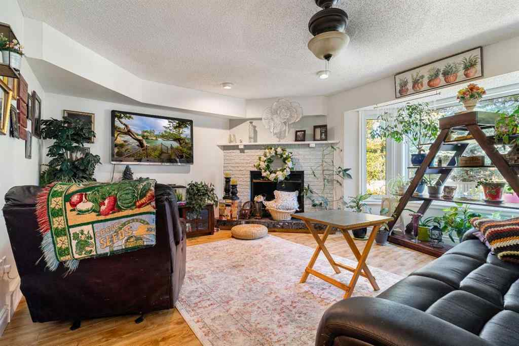 MLS® A2258702 - 8201 102A Street  in Mission Heights Grande Prairie, Residential