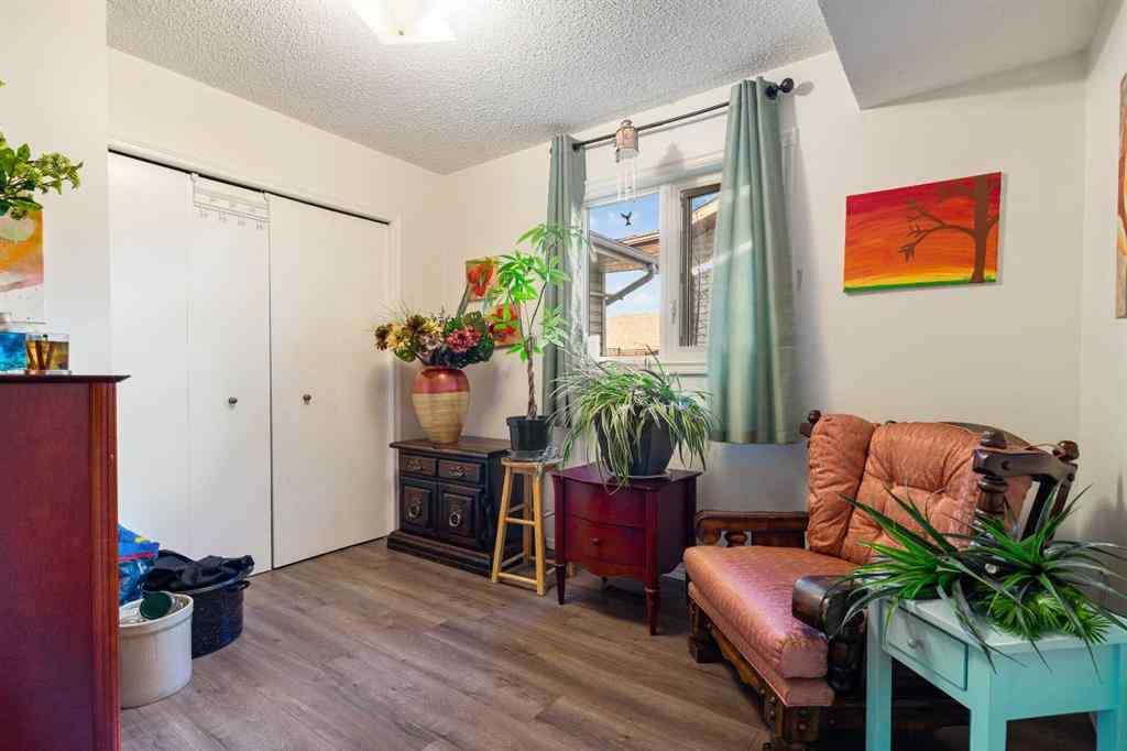 MLS® A2258702 - 8201 102A Street  in Mission Heights Grande Prairie, Residential