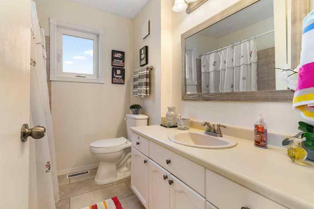 MLS® A2258702 - 8201 102A Street  in Mission Heights Grande Prairie, Residential