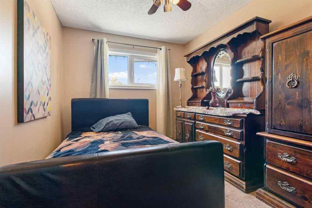 MLS® A2258702 - 8201 102A Street  in Mission Heights Grande Prairie, Residential