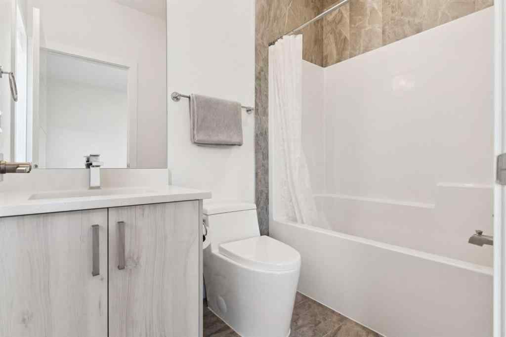 MLS® A2258703 - 51 Midgrove Drive SW in Midtown Airdrie, Residential