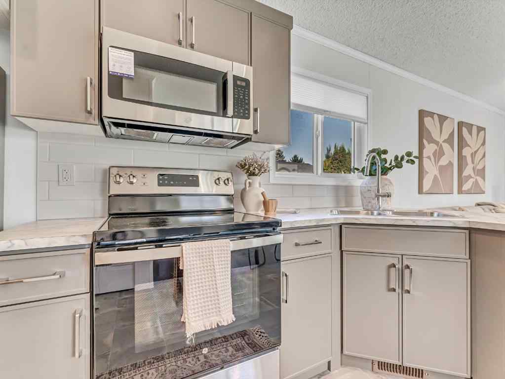 MLS® A2258707 - Unit #134 4000 13 Avenue SE in SE Southridge Medicine Hat, Mobile