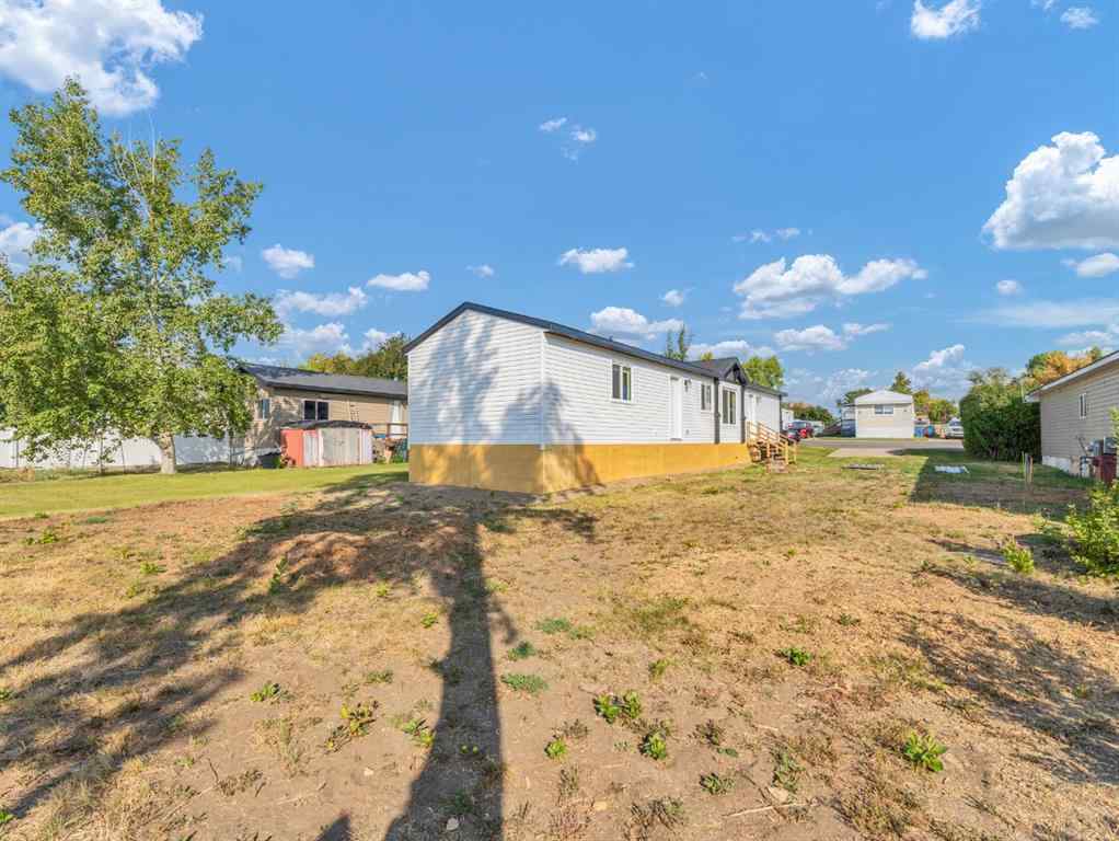 MLS® A2258707 - Unit #134 4000 13 Avenue SE in SE Southridge Medicine Hat, Mobile