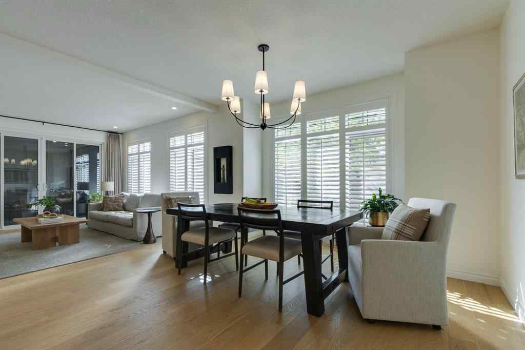 MLS® A2258709 - 450 25 Street NW in West Hillhurst Calgary, Residential