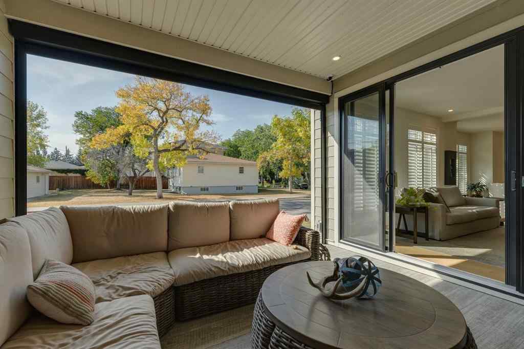 MLS® A2258709 - 450 25 Street NW in West Hillhurst Calgary, Residential