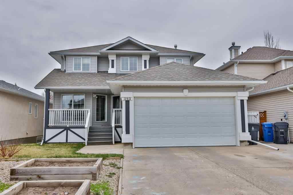 MLS® A2258711 - 383 Fairmont Boulevard S in Fairmont Lethbridge, Residential