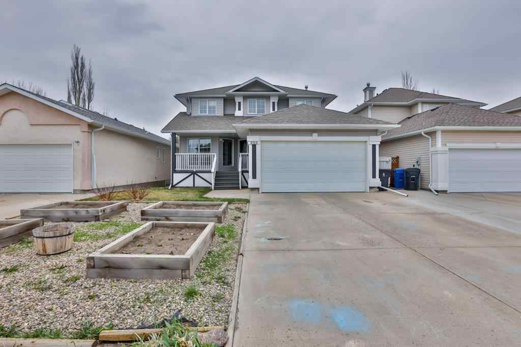 MLS® A2258711 - 383 Fairmont Boulevard S in Fairmont Lethbridge, Residential