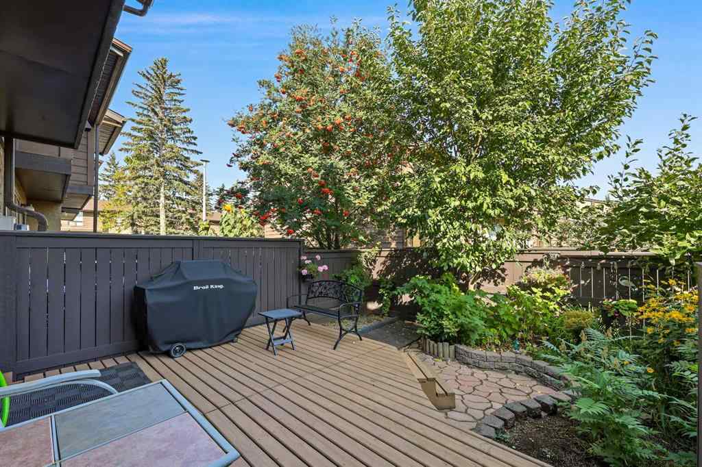 MLS® A2258712 - Unit #95 2300 Oakmoor Drive SW in Palliser Calgary, Residential