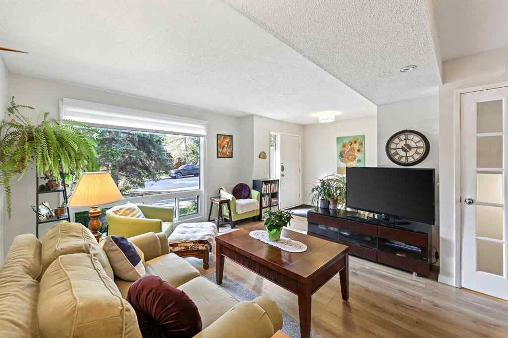 MLS® A2258712 - Unit #95 2300 Oakmoor Drive SW in Palliser Calgary, Residential