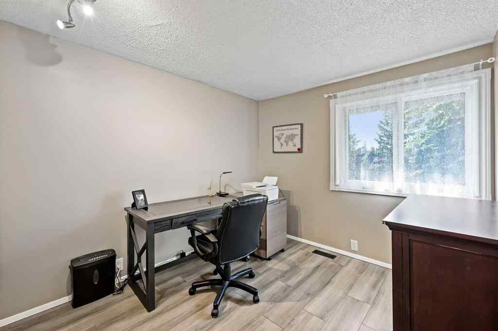 MLS® A2258712 - Unit #95 2300 Oakmoor Drive SW in Palliser Calgary, Residential