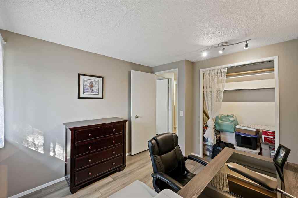 MLS® A2258712 - Unit #95 2300 Oakmoor Drive SW in Palliser Calgary, Residential