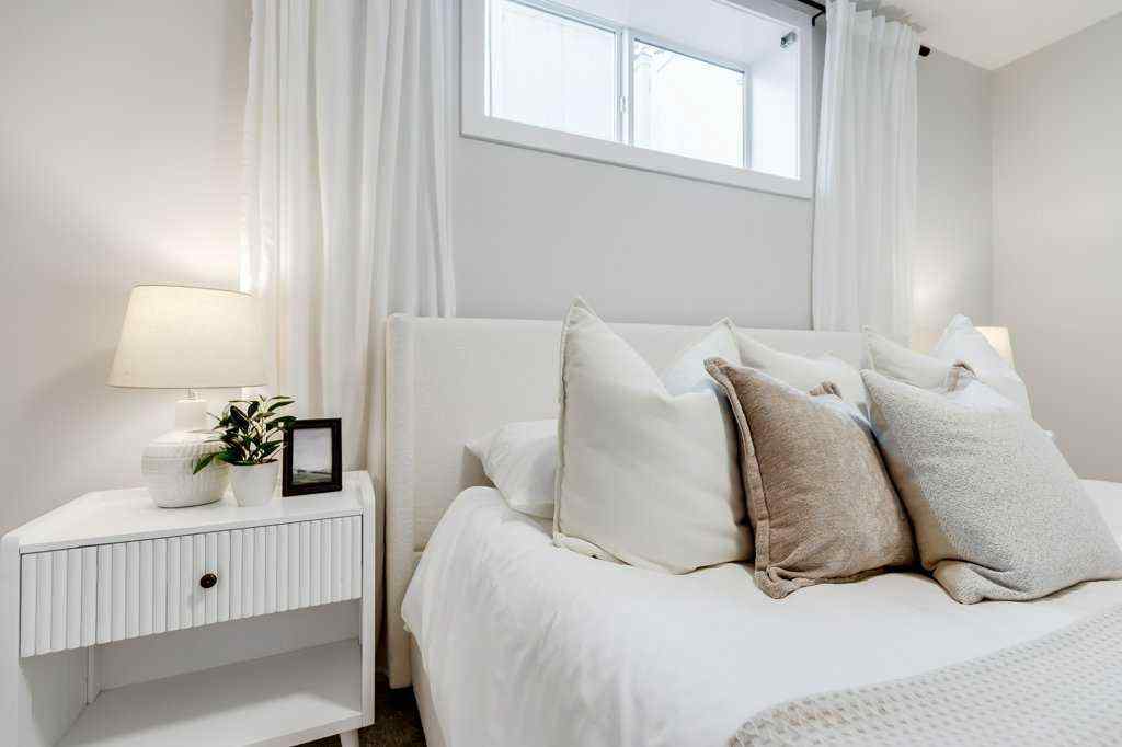 MLS® A2258713 - 201 Thornleigh Close SE in Thorburn Airdrie, Residential