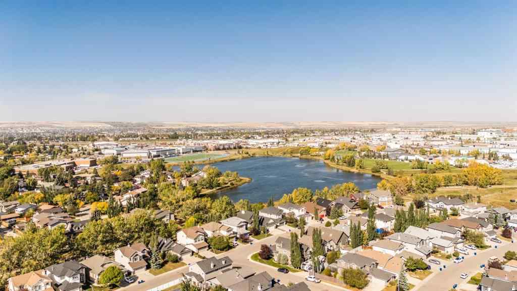 MLS® A2258713 - 201 Thornleigh Close SE in Thorburn Airdrie, Residential