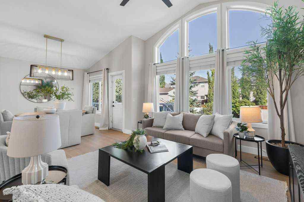 MLS® A2258713 - 201 Thornleigh Close SE in Thorburn Airdrie, Residential