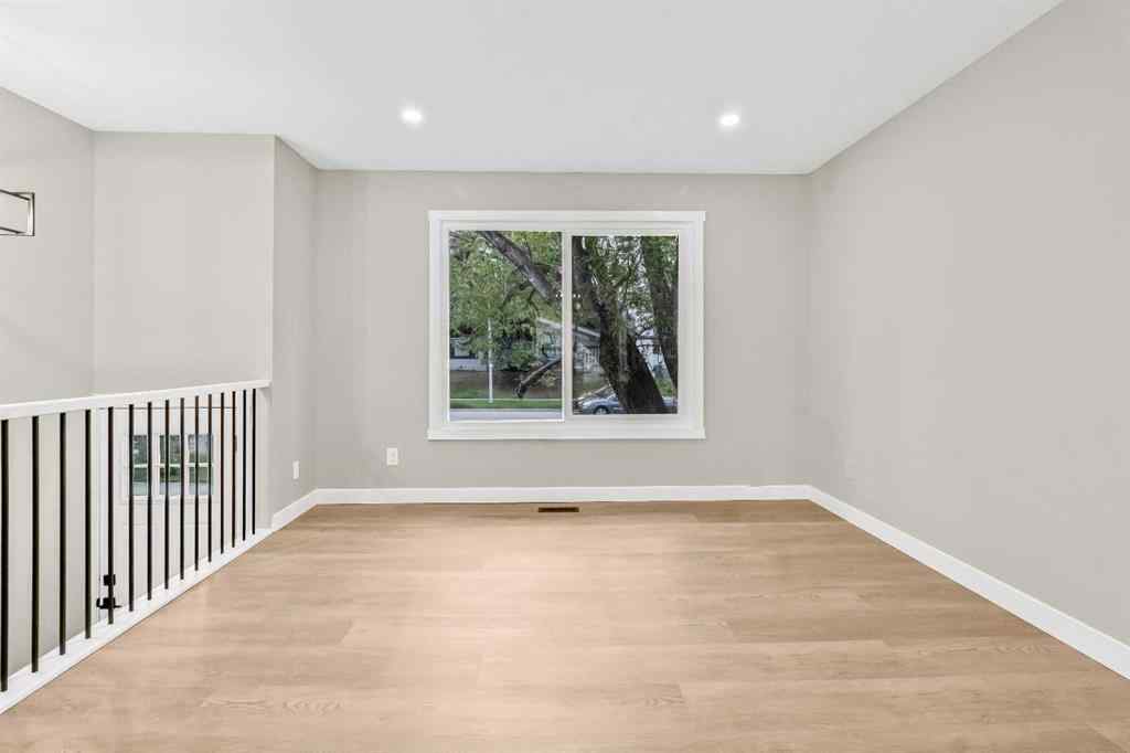 MLS® A2258728 - 10512 Oakfield Drive SW in Cedarbrae Calgary, Residential