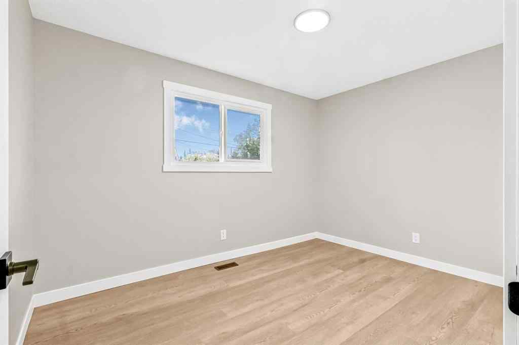 MLS® A2258728 - 10512 Oakfield Drive SW in Cedarbrae Calgary, Residential