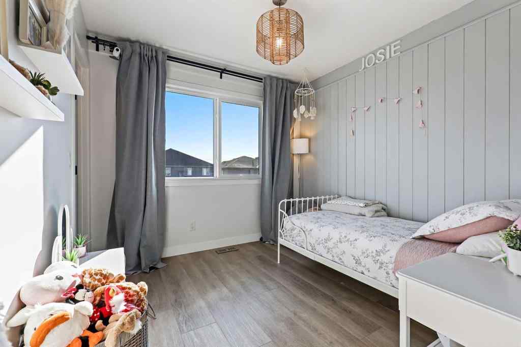 MLS® A2258731 - 22 Wolf Creek Manor SE in Wolf Willow Calgary, Residential