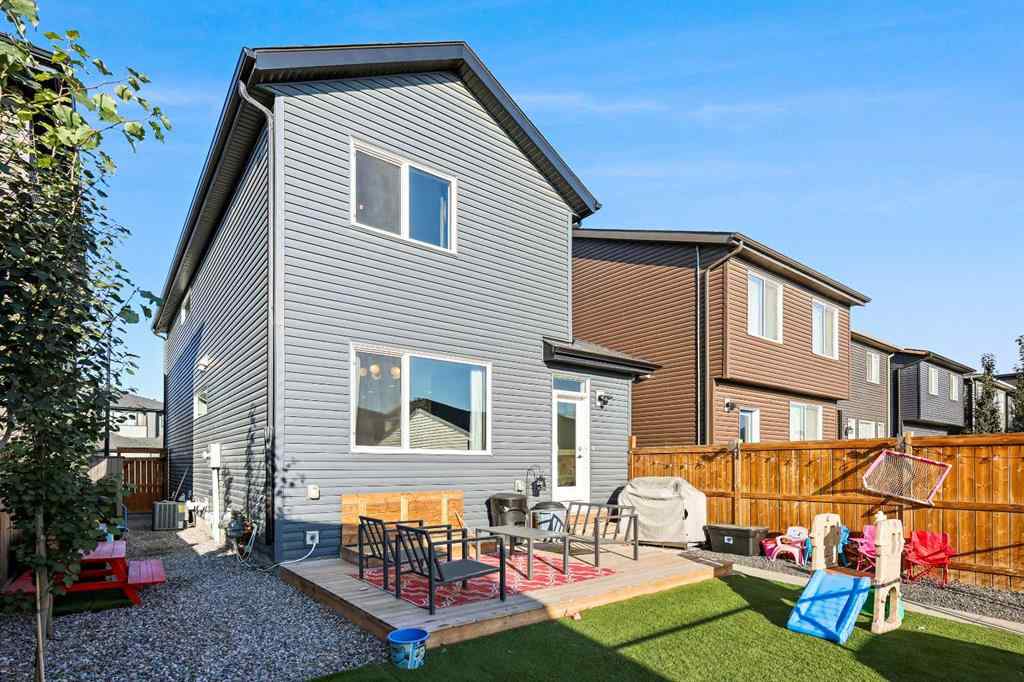 MLS® A2258731 - 22 Wolf Creek Manor SE in Wolf Willow Calgary, Residential