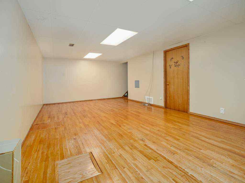 MLS® A2258732 - 43 Ryerson Road W in Varsity Village Lethbridge, Residential
