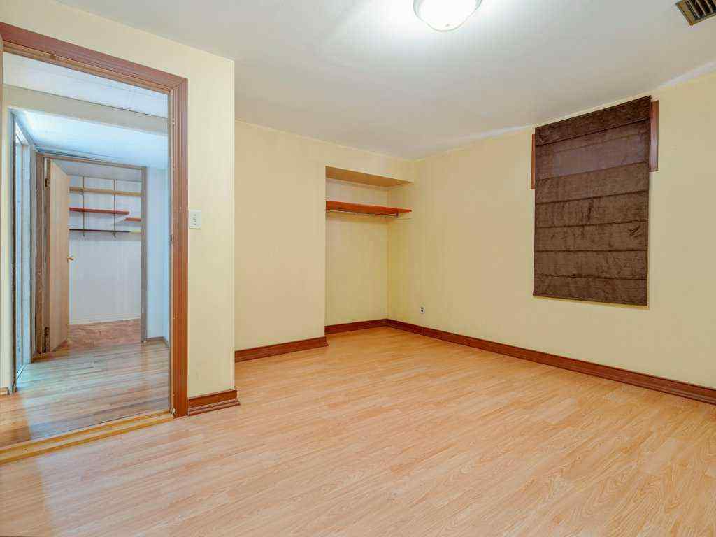 MLS® A2258732 - 43 Ryerson Road W in Varsity Village Lethbridge, Residential