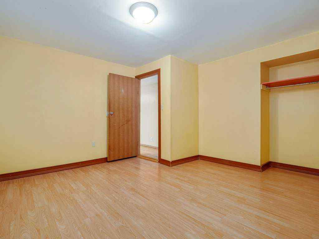 MLS® A2258732 - 43 Ryerson Road W in Varsity Village Lethbridge, Residential